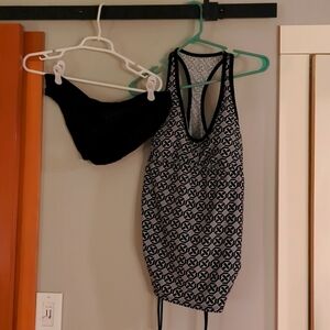 Liz Lange Maternity Swimsuit M bottoms L Top